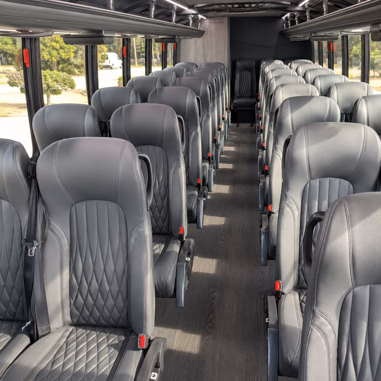book the perfect ride for your next airport transfer 3