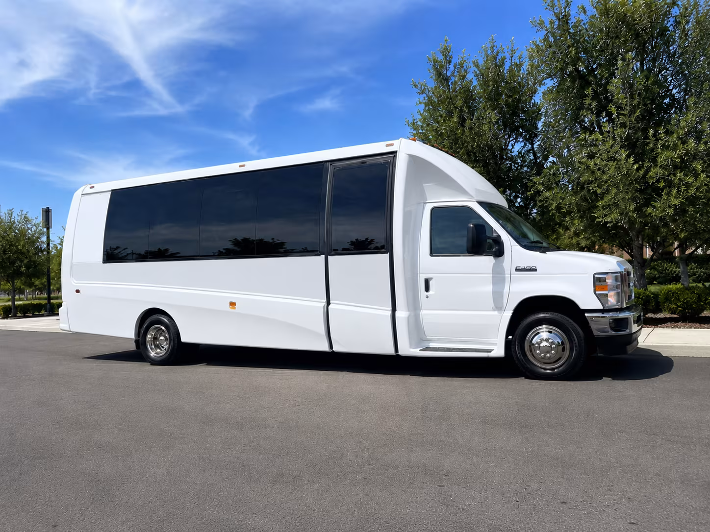 book the perfect ride for your next field trip 2