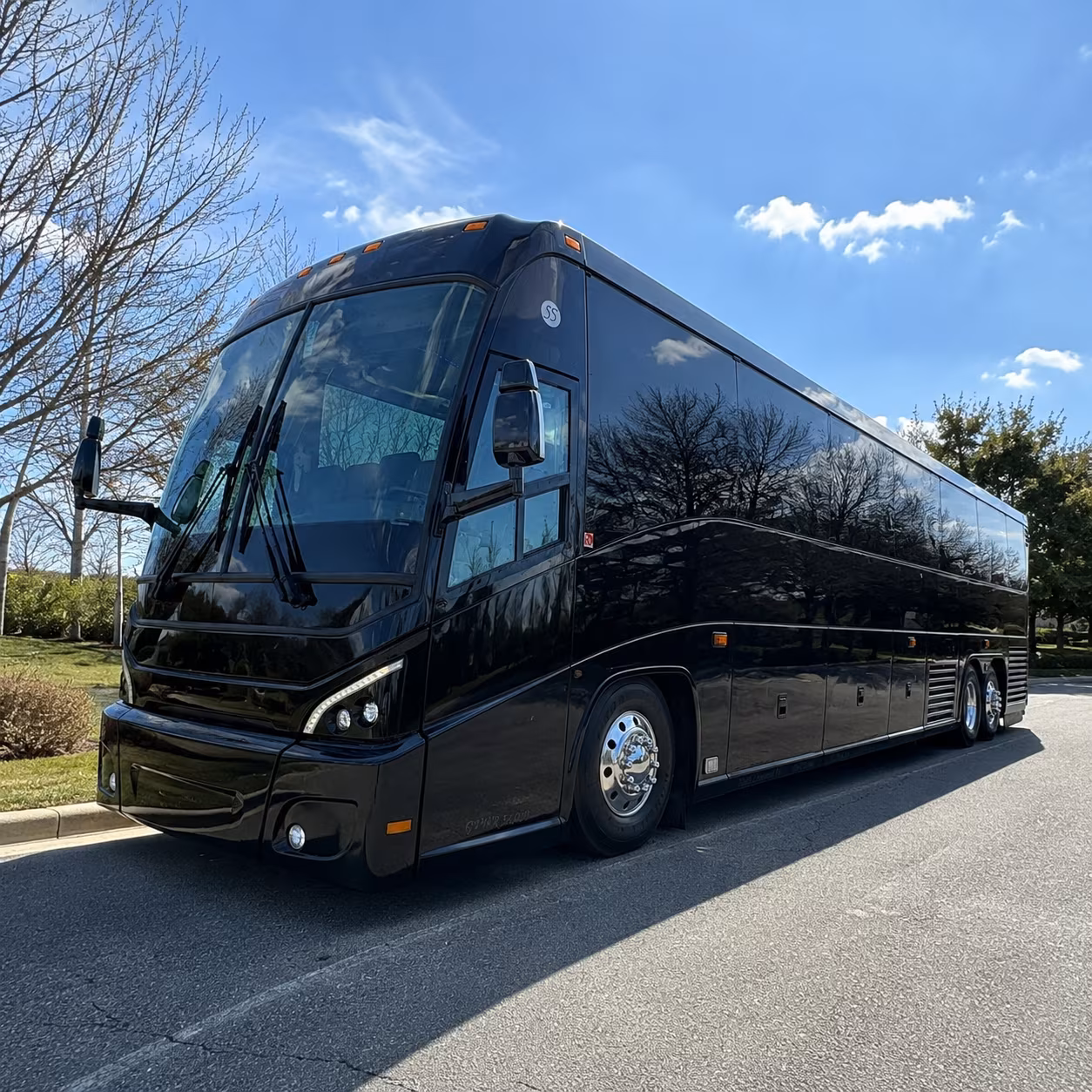 book the perfect ride for your next prom 2
