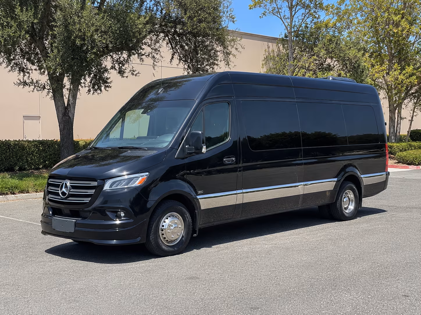 book the perfect ride for your next wedding 2