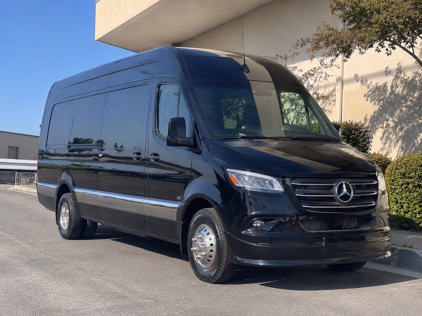 bus rental options for san angelo trips